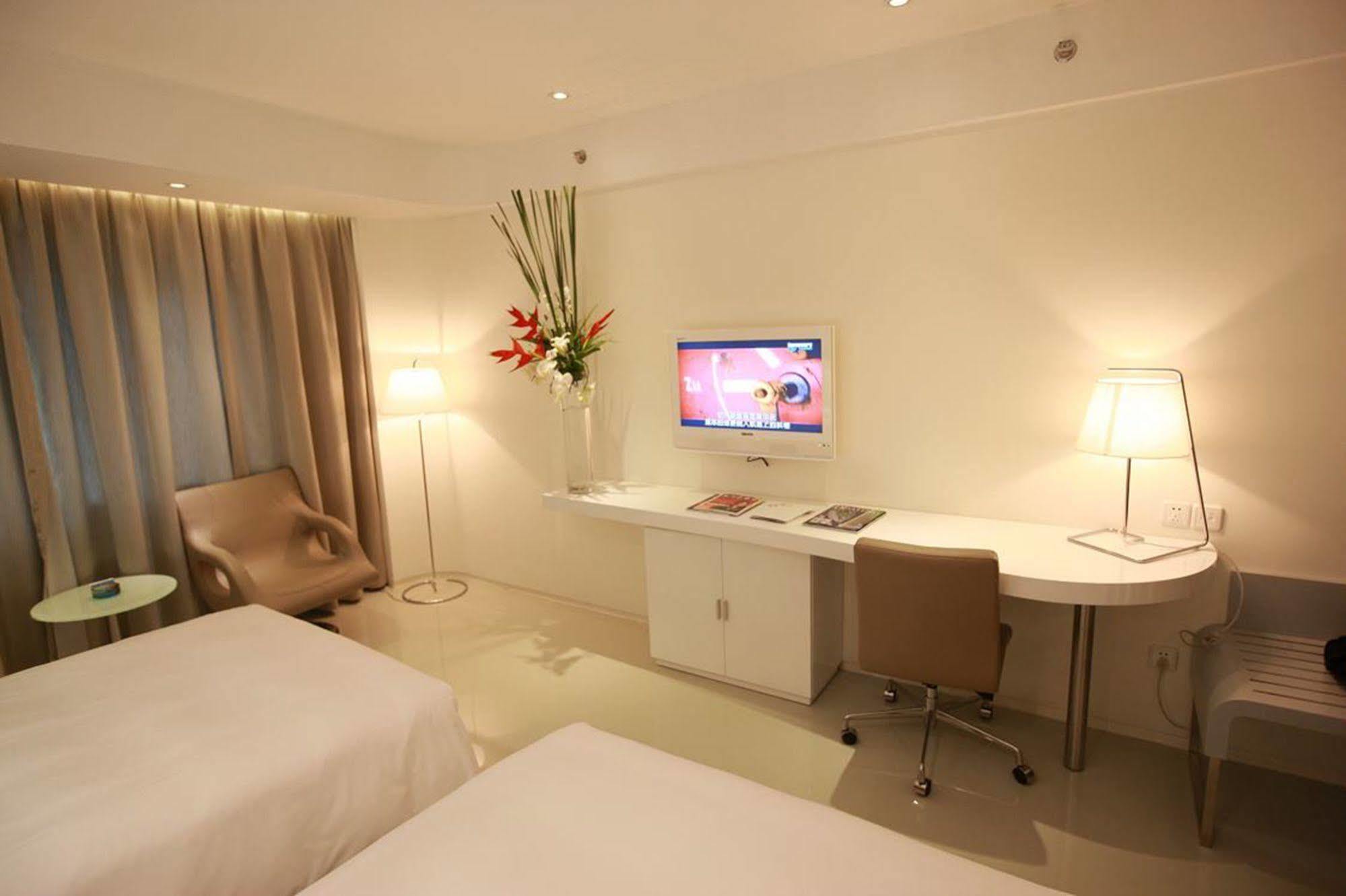 Parkview O.City Hotel Shenzhen Bagian luar foto